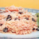 Salada de Cenoura com Uva Passa e Coco