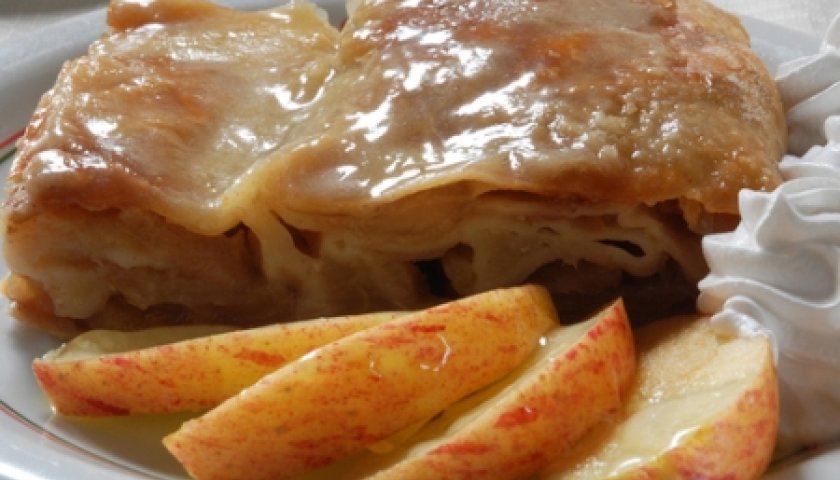 Apfelstrudel Apfelstrudel