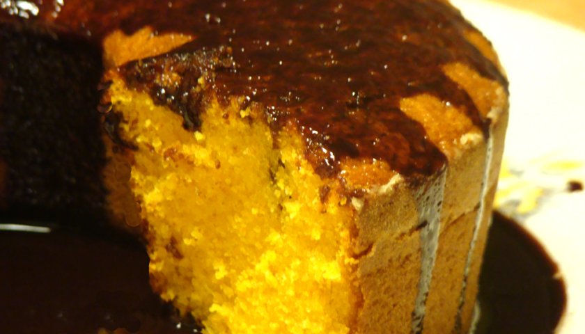 Bolo de cenoura de liquidificador Bolo de cenoura de liquidificador