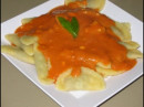 Raviolli com Molho de Tomate e Gorgonzolla