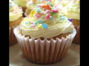 Cupcake com Merengue