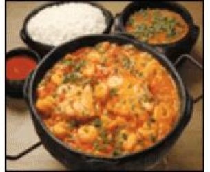 Moqueca de Camarão com Molho de Pimenta