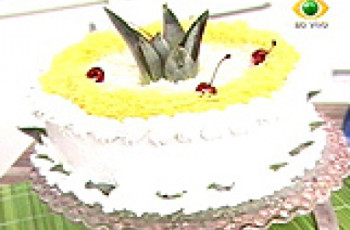 Torta Bombocado de Abacaxi