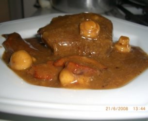 Filé ao Molho Madeira com Bacon