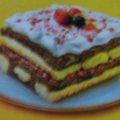 Pavê de Sorvete e Frutas Vermelhas