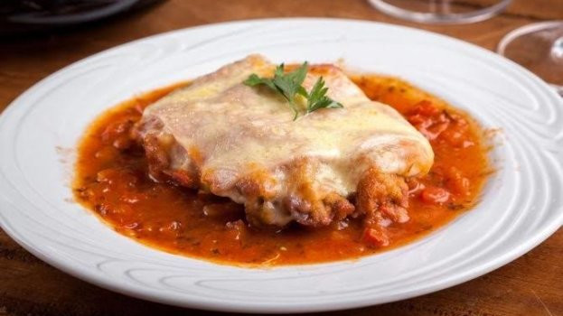 Filé a parmegiana Filé a parmegiana