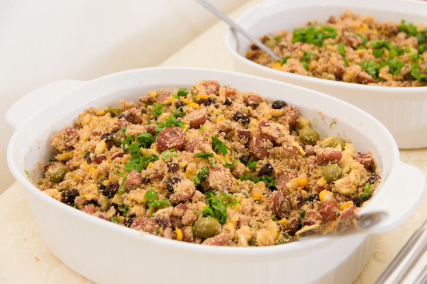 Feijão Tropeiro à Moda Antiga