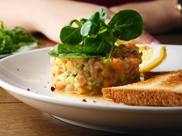Tartare de salmão Tartare de salmão