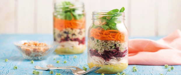 Salada Proteica de Quinoa no Pote