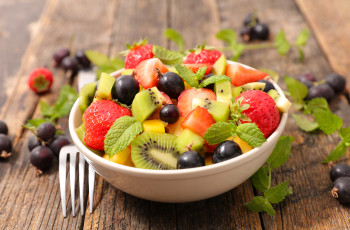 Salada de frutas com guaraná
