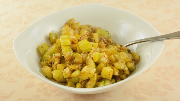 Abobrinha refogada Abobrinha refogada