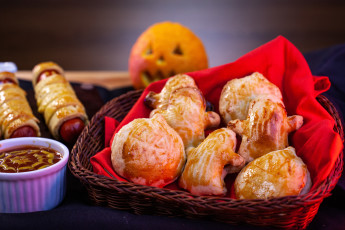 Pastel de forno Fantasma/Abóbora com Goiabada