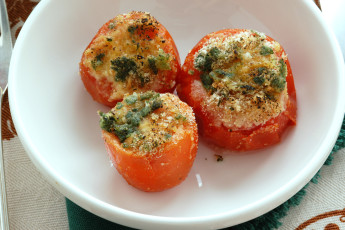 Tomate Recheado Gratinado Proteico