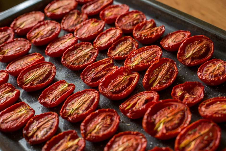 Receita de Tomates Secos no Microondas - driclauz | CyberCook
