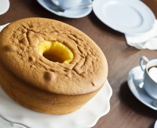 Pão de ló de leite quente