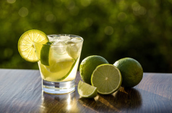 Caipiroska de Limão com Vodka