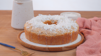 Bolo de Coco Low Carb Molhadinho