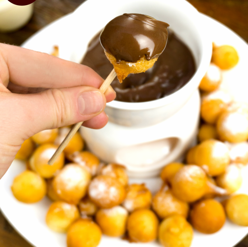 Receita de Fondue de Bolinho de Chuva com Nutell... | CyberCook