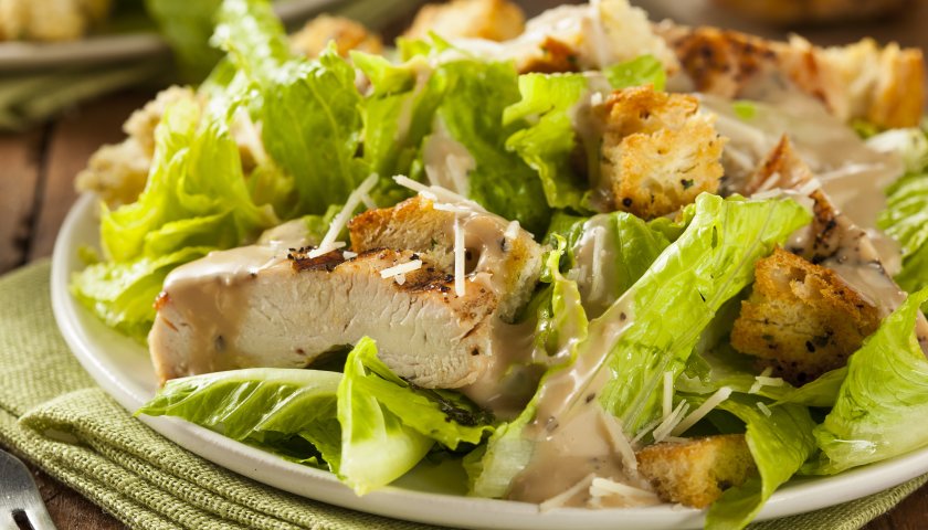 Salada Tropical de Frango Salada Tropical de Frango