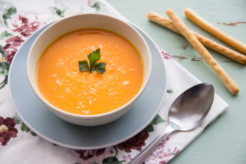 Caldo de Abóbora com Carne Seca