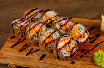 Hot Roll (Sushi Empanado)