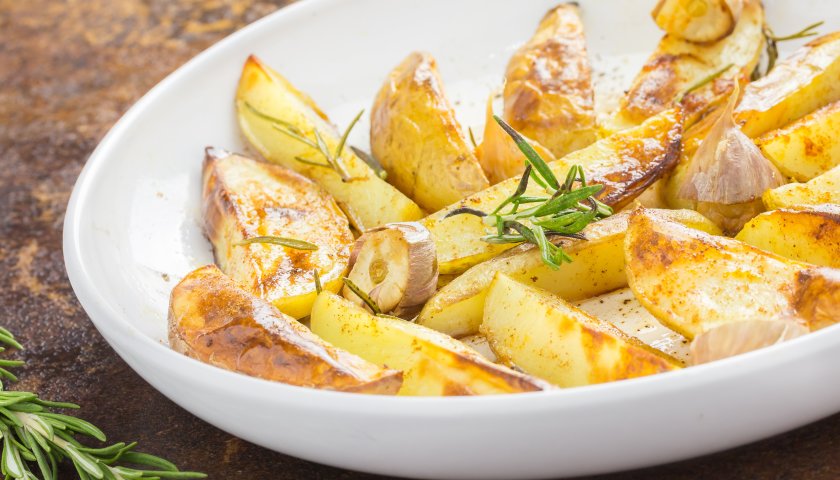 Batata rústica na airfryer Batata rústica na airfryer