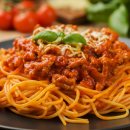 Espaguete com Molho à Bolonhesa ou Ragu Bolognese
