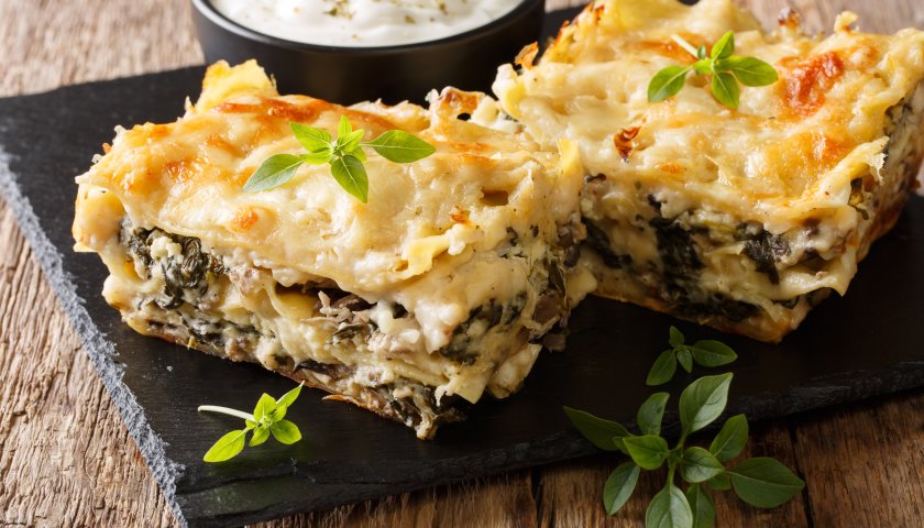 Lasanha de Espinafre e Gorgonzola Lasanha de Espinafre e Gorgonzola