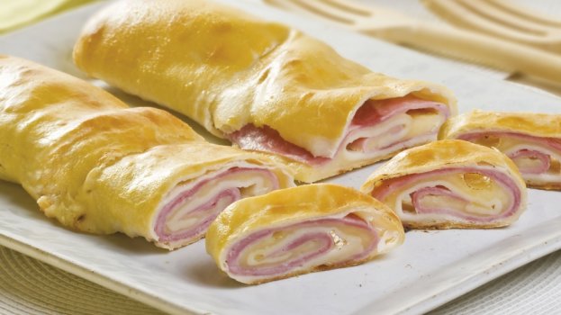 Pizza enrolada Pizza enrolada