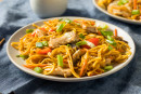 Yakisoba de Peito de Frango