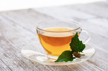 Chá de Erva-cidreira com Hortelã
