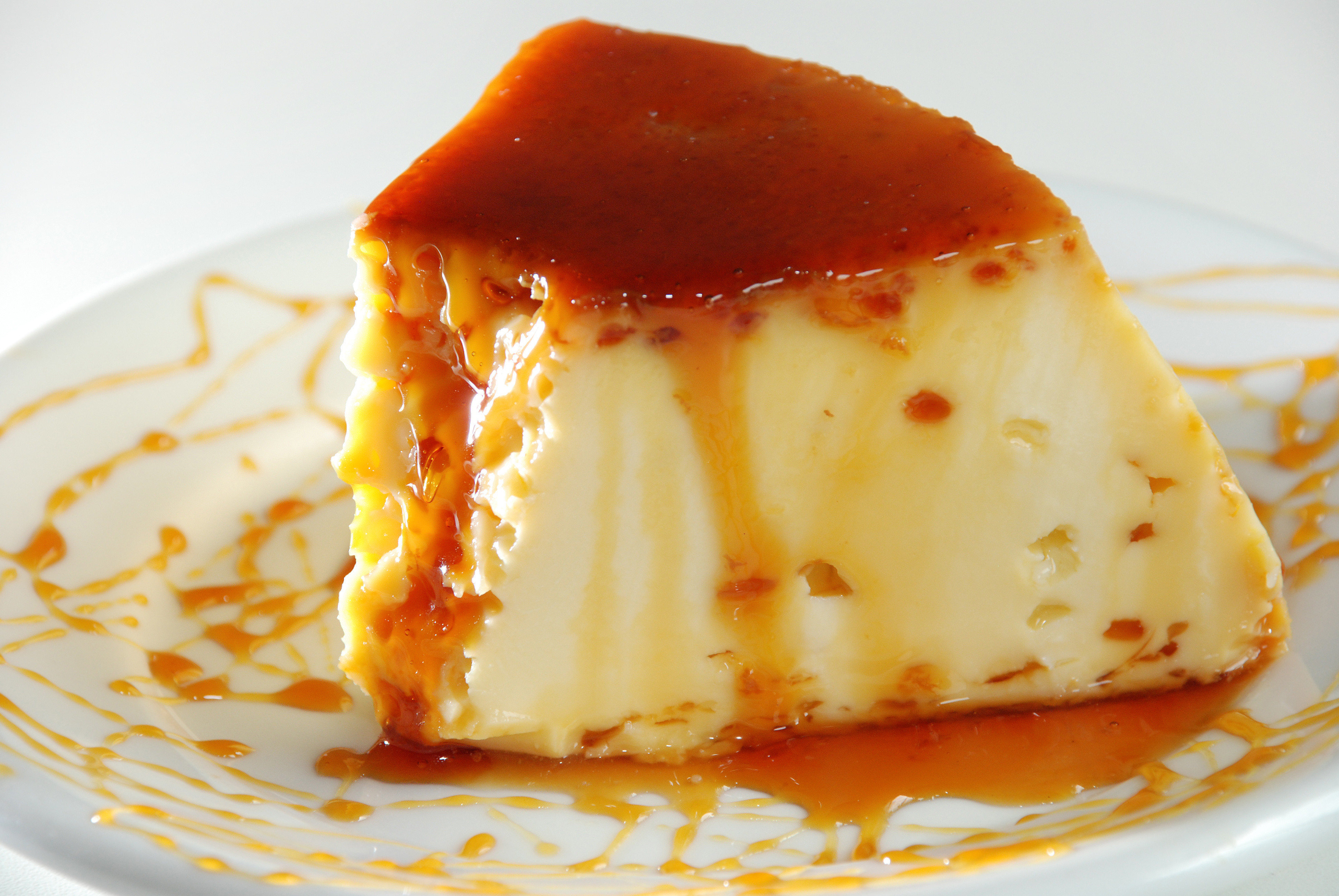 Pudim de paçoca e coco Pudim de paçoca e coco