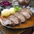 Sobrepaleta de Porco ao Vinho Tinto