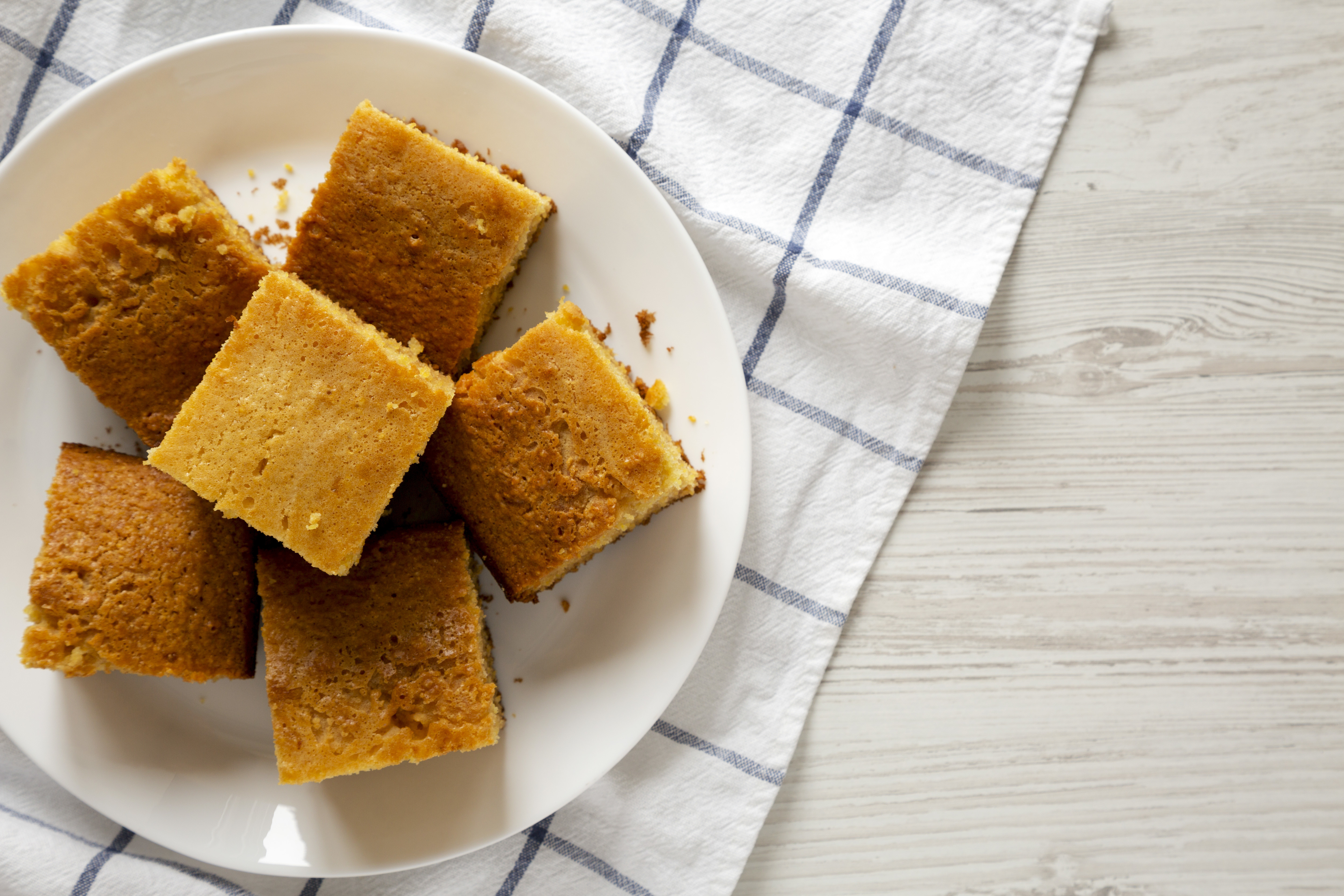 Receita de Bolo de Fubá Cremoso - Cyber Cook Receitas