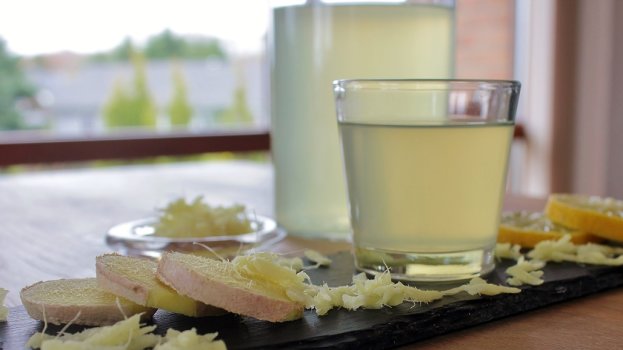 Shot Matinal com Limão Shot Matinal com Limão