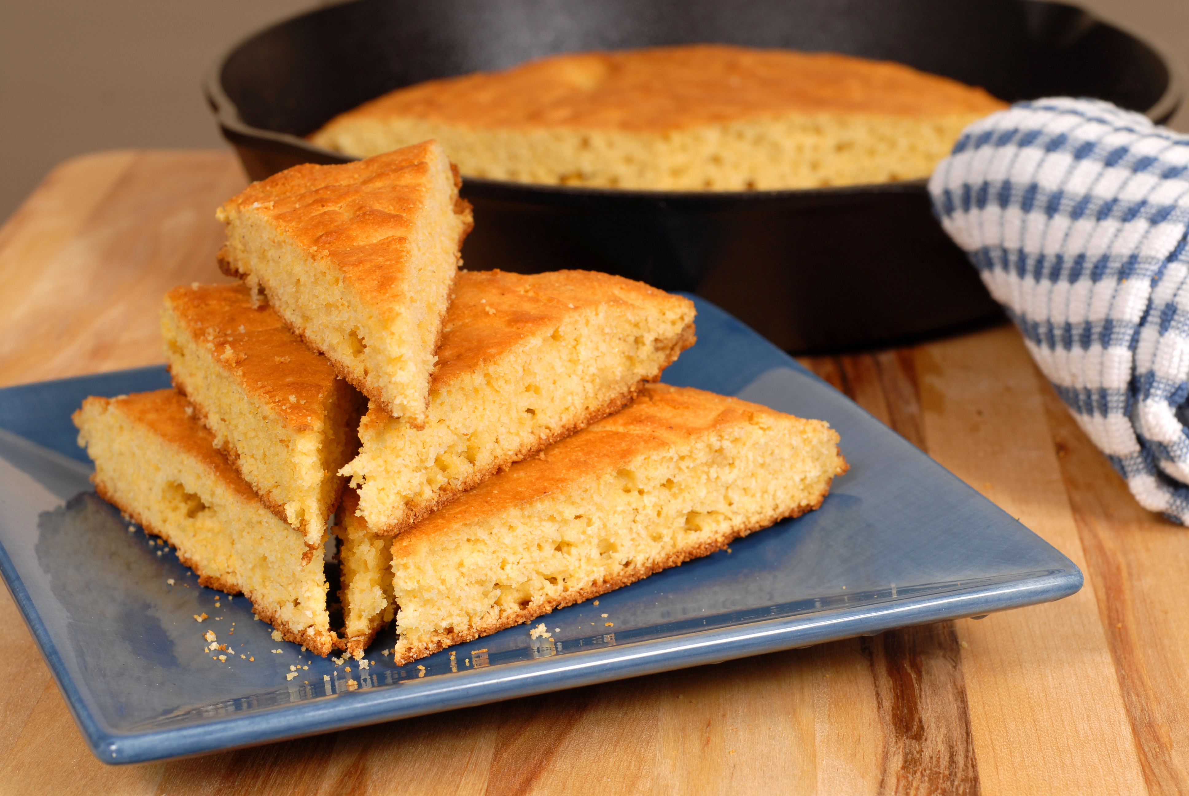 Bolo de Fubá sem Ovo - Receitas Rápidas e Fáceis