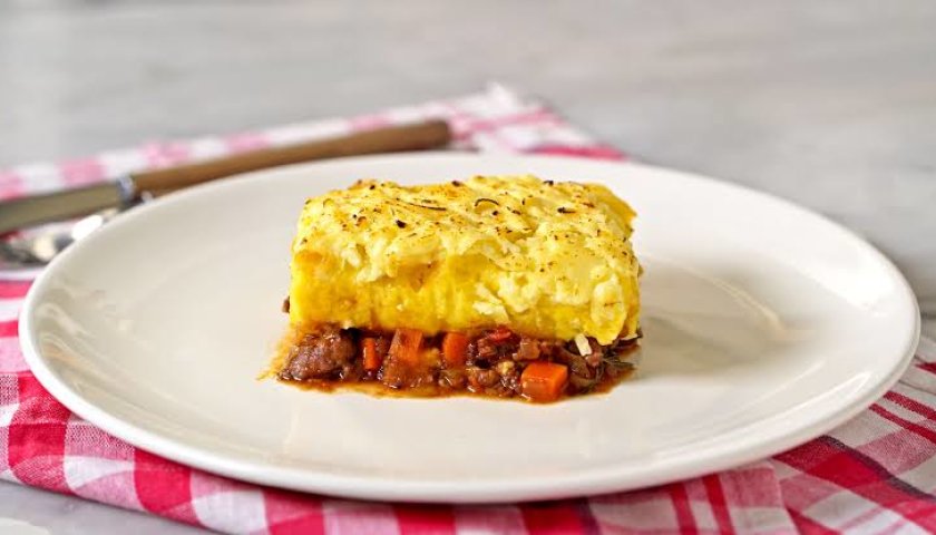 Escondidinho de Calabresa na Airfryer Escondidinho de Calabresa na Airfryer