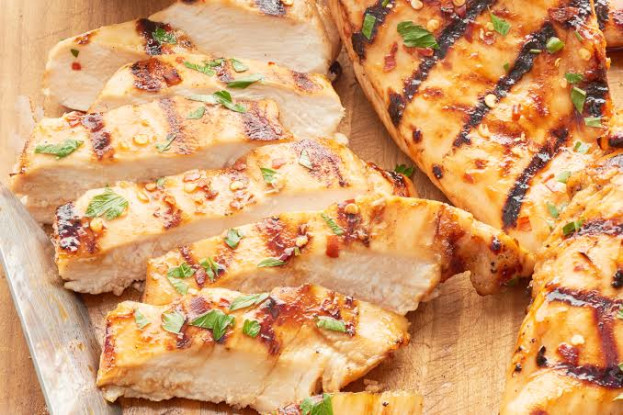 Peito de Frango na AirFryer peitodefrangonaairfryer/cybercook