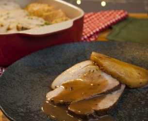 Pernil na Panela de Pressão com Abacaxi Grelhado