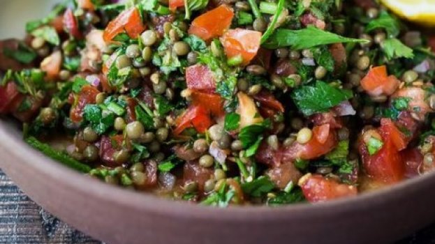 Salada de Folhas e Lentilha