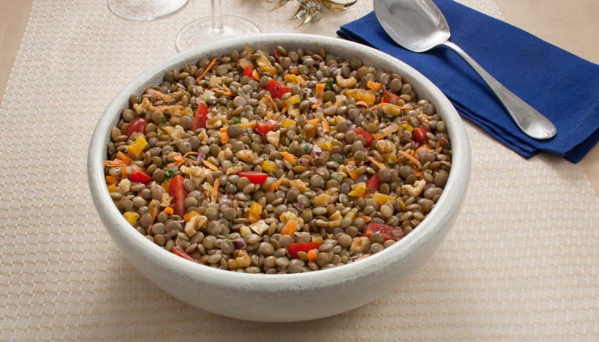 Salada de Folhas e Lentilha Salada de Folhas e Lentilha