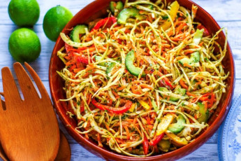 Salada Thai Picante