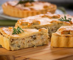 Torta de Bacalhau com Requeijão
