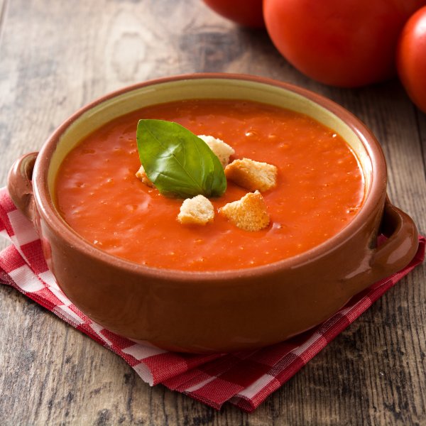 Receita De Sopa De Tomate Com Manjericão Cozinhadamarcela Cybercook